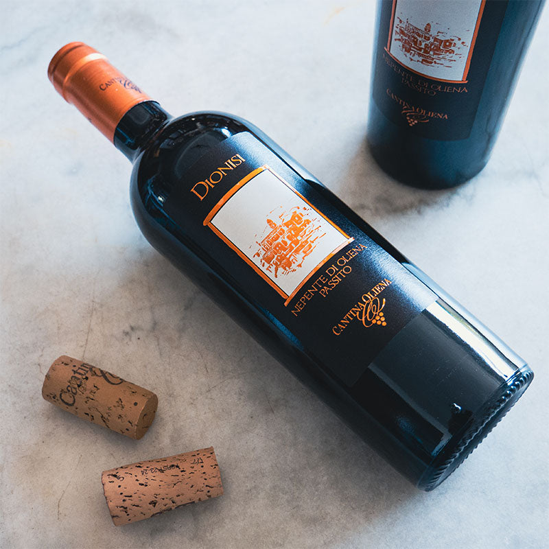 Cantina Oliena Dionisi Passito Freisteller