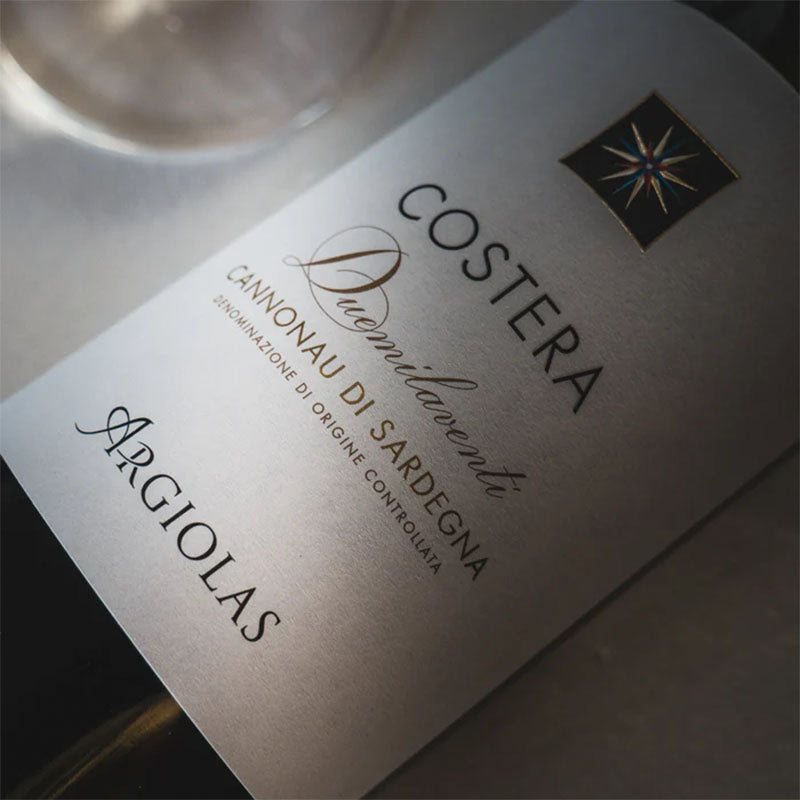 Argiolas Costera Vorderansicht
